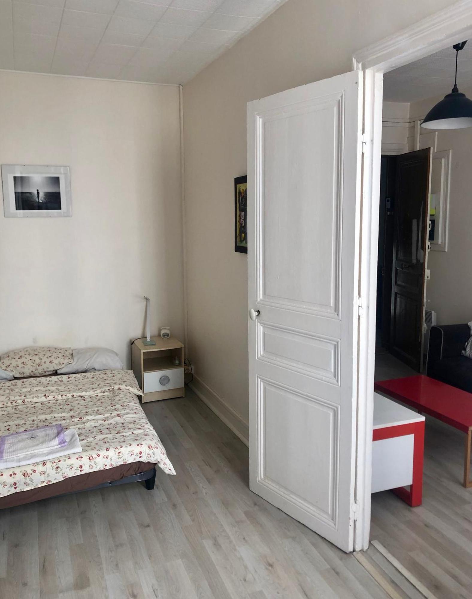 Cute And Quiet Appartment In Montmartre Paris Eksteriør billede
